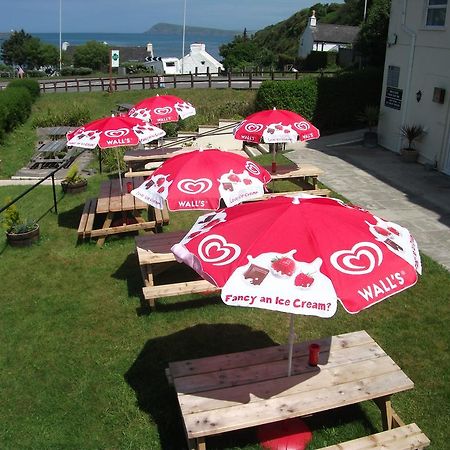 Seaview Hotel Fishguard Exterior photo