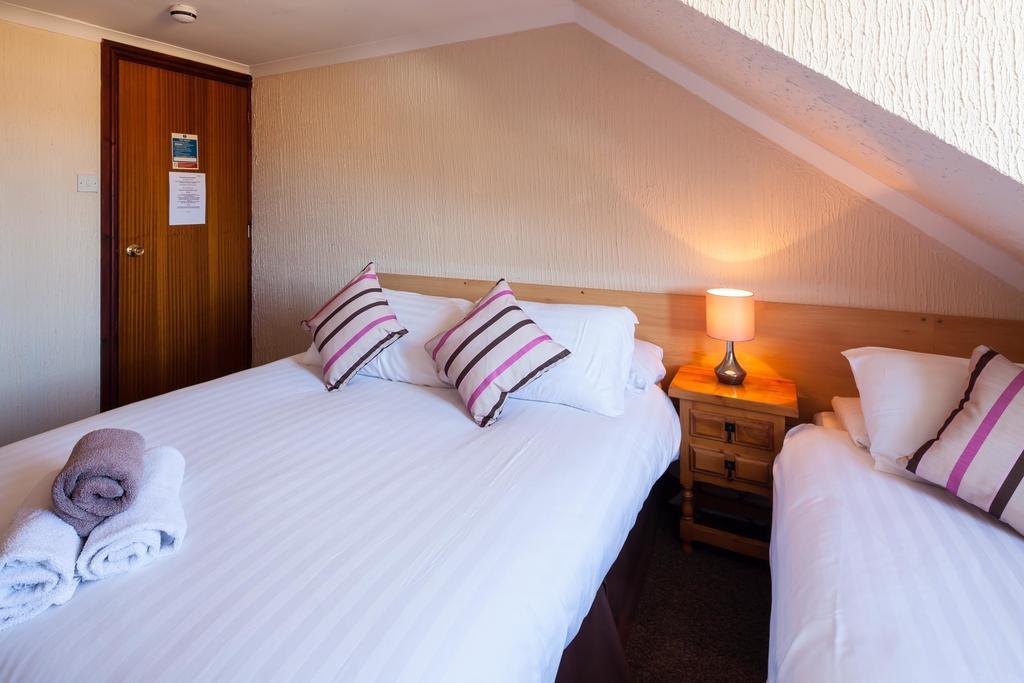 Seaview Hotel Fishguard Room photo