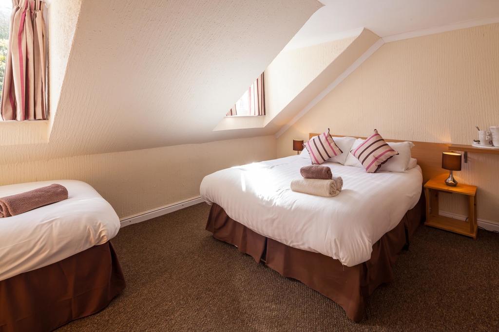 Seaview Hotel Fishguard Room photo