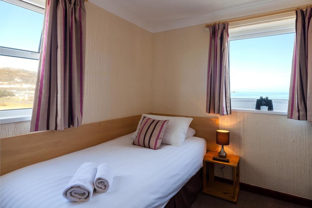 Seaview Hotel Fishguard Room photo