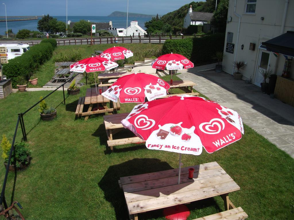 Seaview Hotel Fishguard Exterior photo