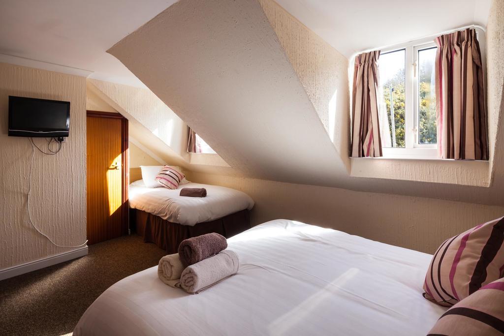 Seaview Hotel Fishguard Room photo