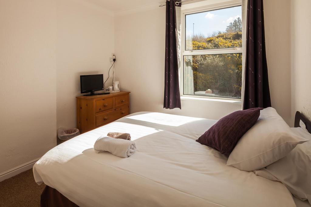 Seaview Hotel Fishguard Room photo
