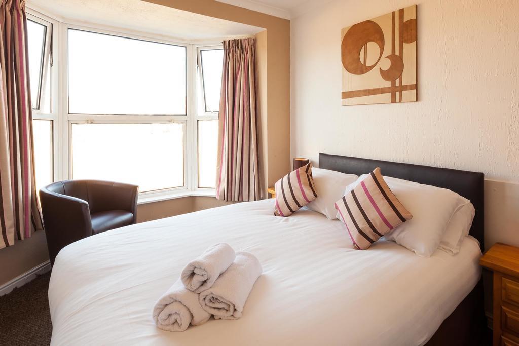 Seaview Hotel Fishguard Room photo
