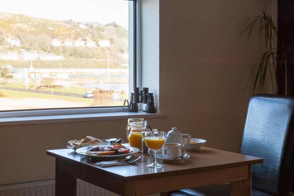 Seaview Hotel Fishguard Exterior photo