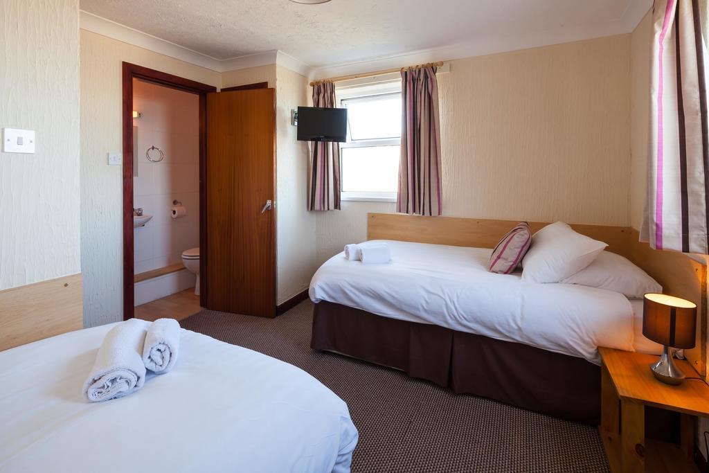 Seaview Hotel Fishguard Room photo